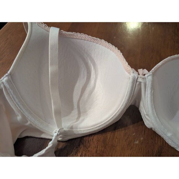 Victoria's Secret Lined full coverage bra size 38D - Picture 3 of 5